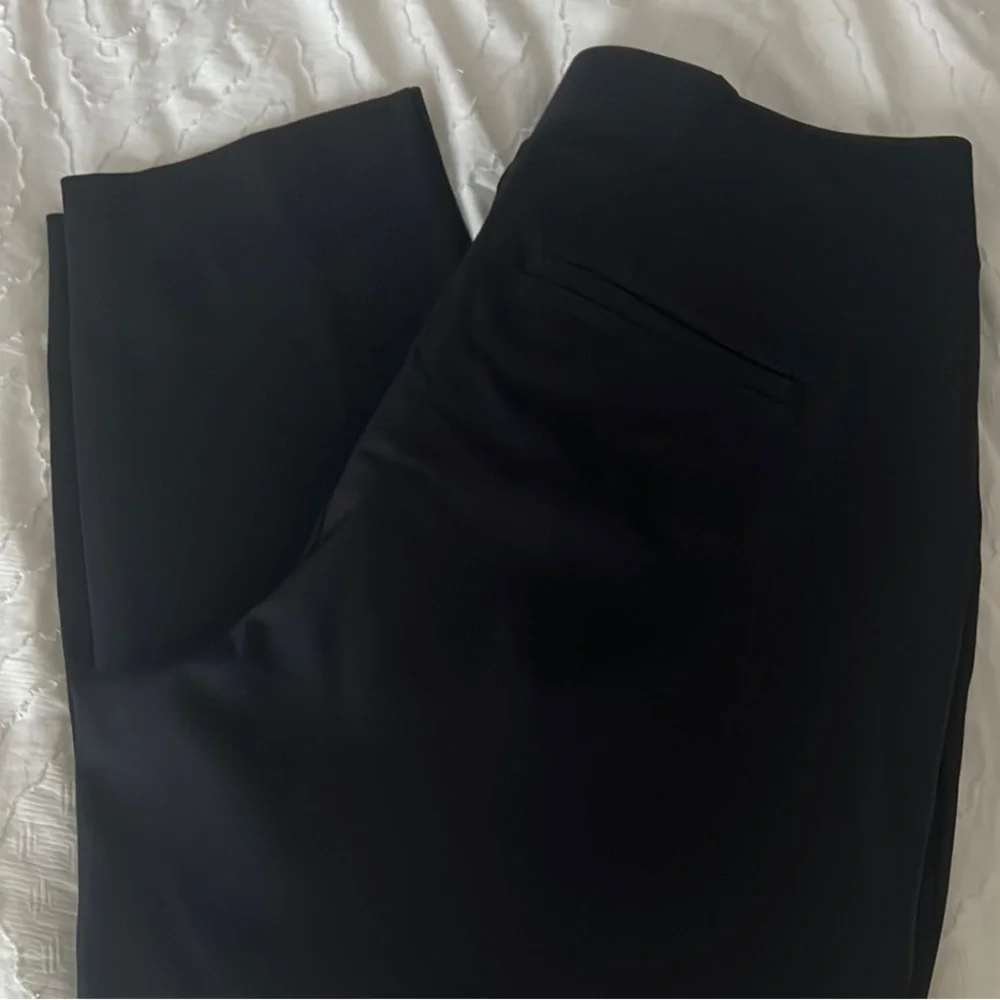 Cabi Keynote Black Trousers - Picture 6 of 7